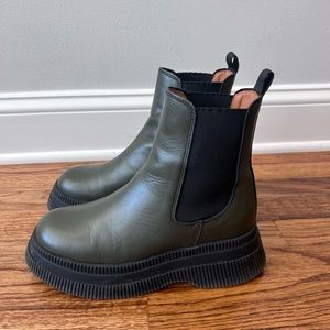 Ganni Women’s Ankle High Chunky Leather Chelsea Boots Olive Green Size 38 US 8
